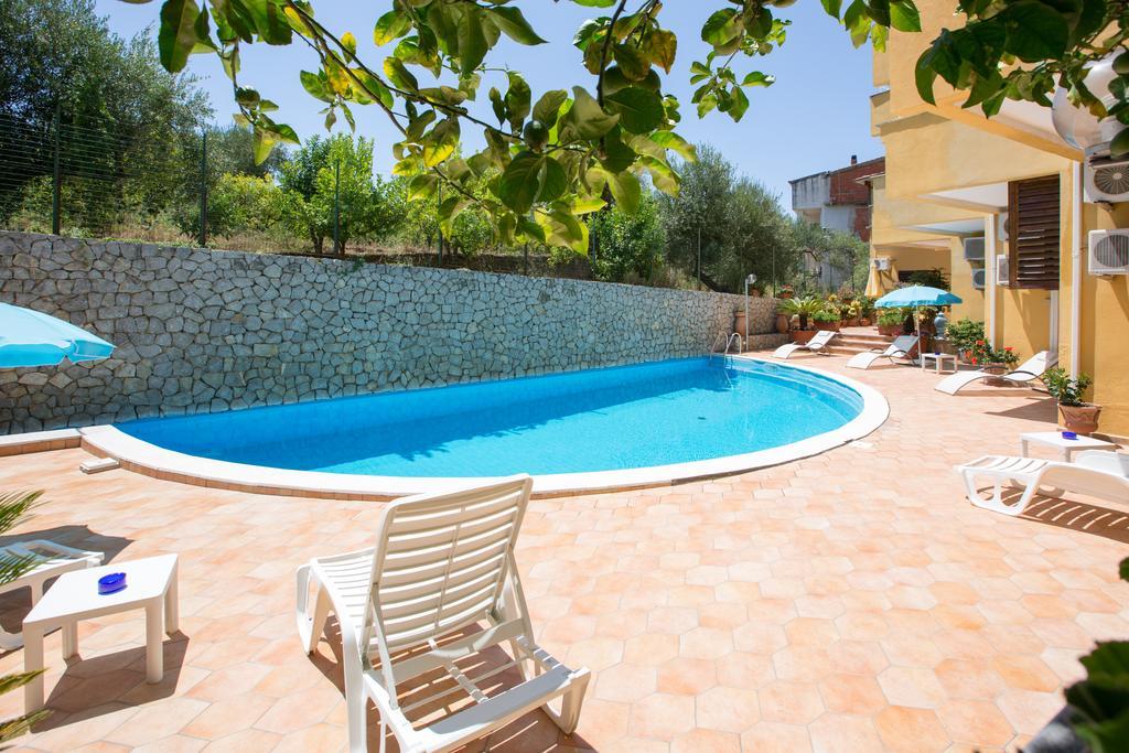 Residence Hotel Eden Palinuro Exterior photo